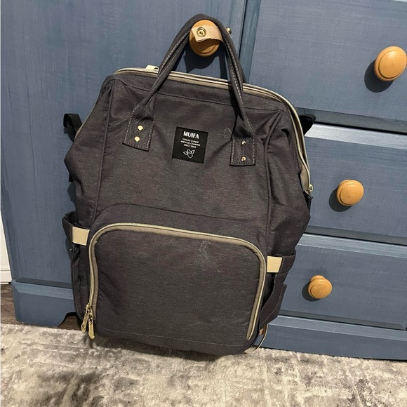 Diaper bag - Picture 1 of 2